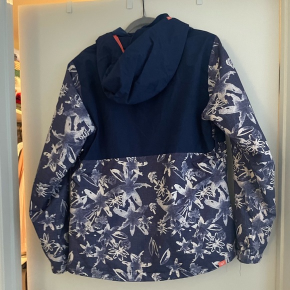 Roxy Ski Jacket - Picture 5 of 13